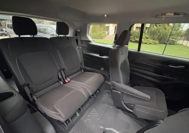 JEEP Grand Cherokee 3.6 V6 Pentastar 4WD Automatik Laredo