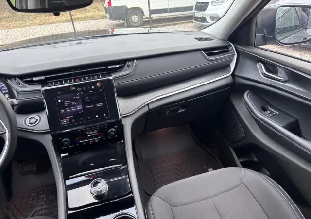 JEEP Grand Cherokee 3.6 V6 Pentastar 4WD Automatik Laredo