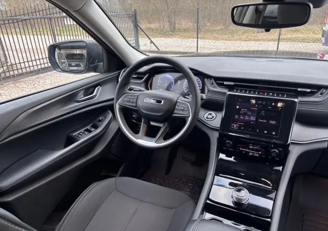 JEEP Grand Cherokee 3.6 V6 Pentastar 4WD Automatik Laredo