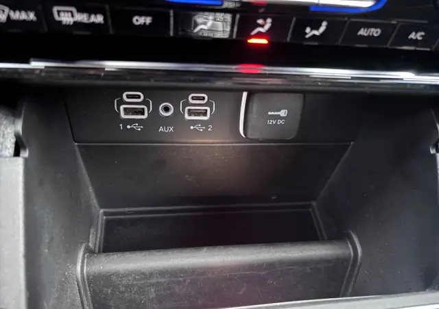 JEEP Grand Cherokee 3.6 V6 Pentastar 4WD Automatik Laredo