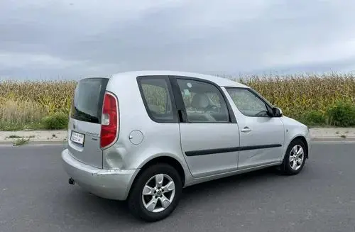 SKODA Roomster 