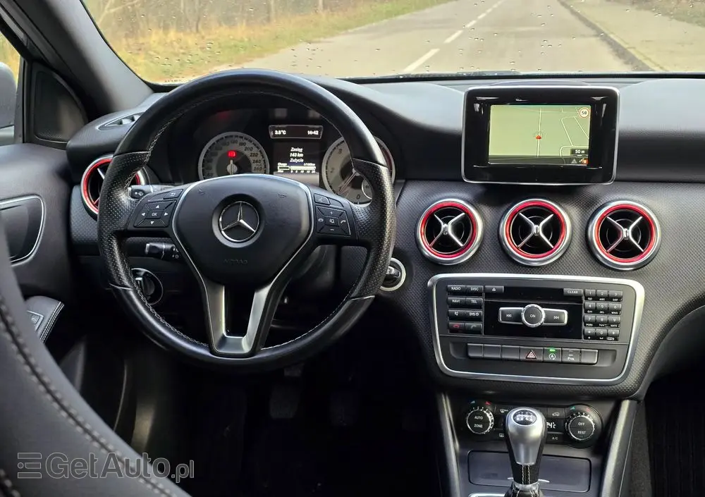 MERCEDES-BENZ Klasa A 180 CDI AMG Line
