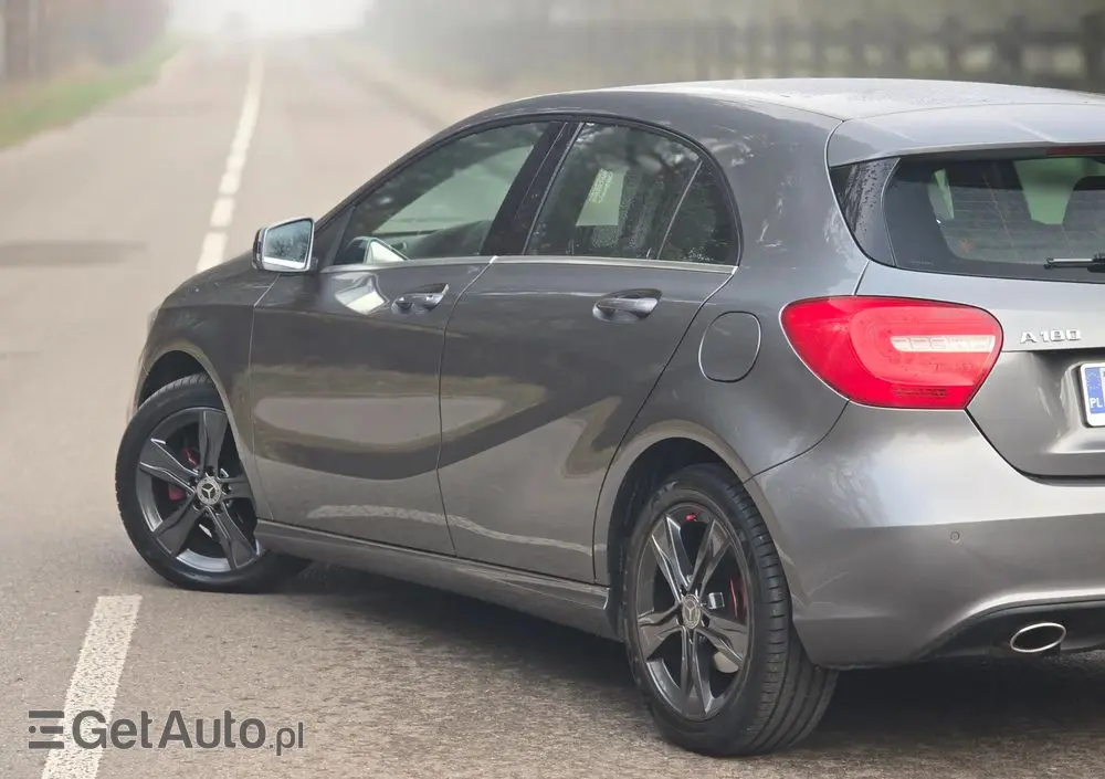 MERCEDES-BENZ Klasa A 180 CDI AMG Line