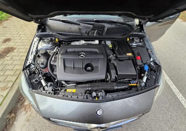MERCEDES-BENZ Klasa A 180 CDI AMG Line
