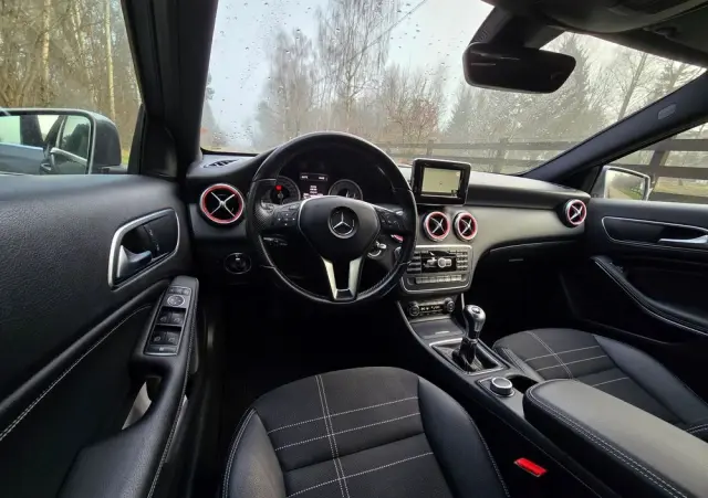 MERCEDES-BENZ Klasa A 180 CDI AMG Line