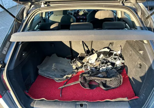 AUDI A3 40 TFSI Sportback quattro S tronic sport