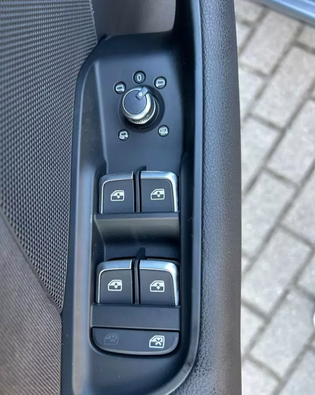 AUDI A3 40 TFSI Sportback quattro S tronic sport