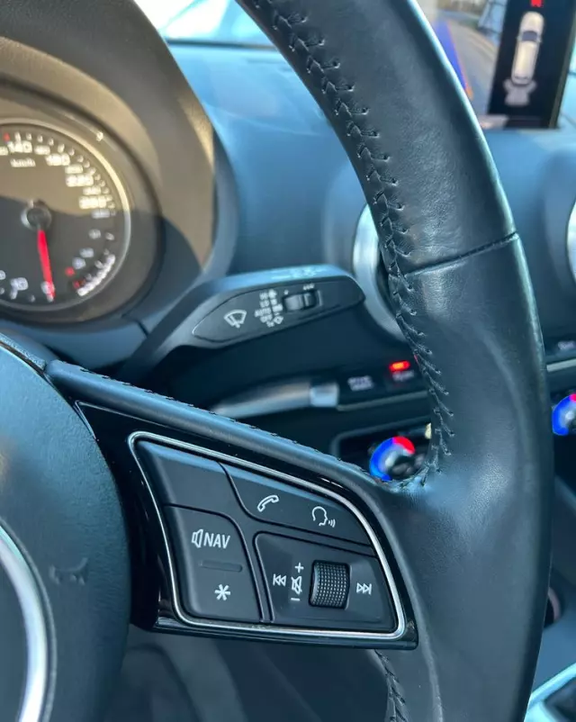 AUDI A3 40 TFSI Sportback quattro S tronic sport