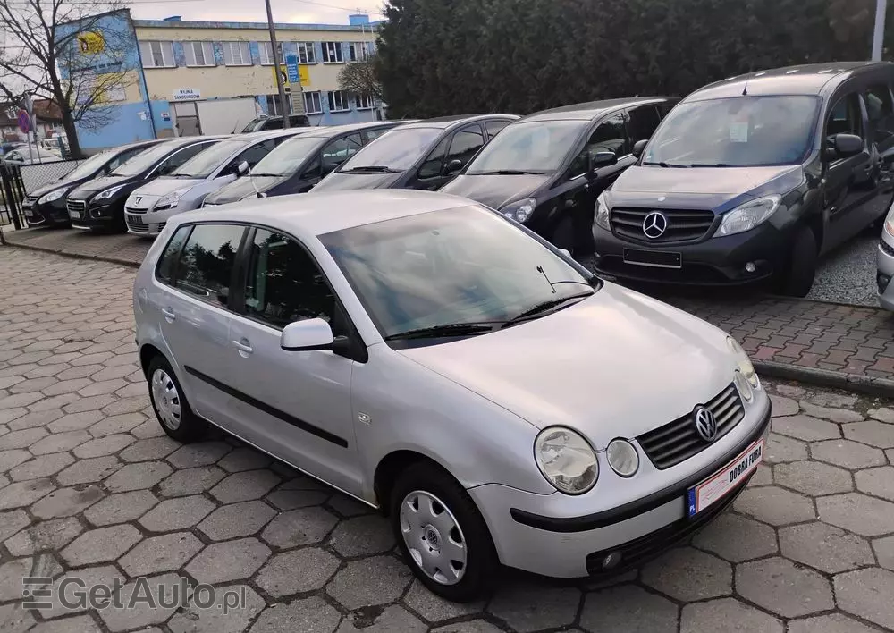 VOLKSWAGEN Polo 1.2 Basis