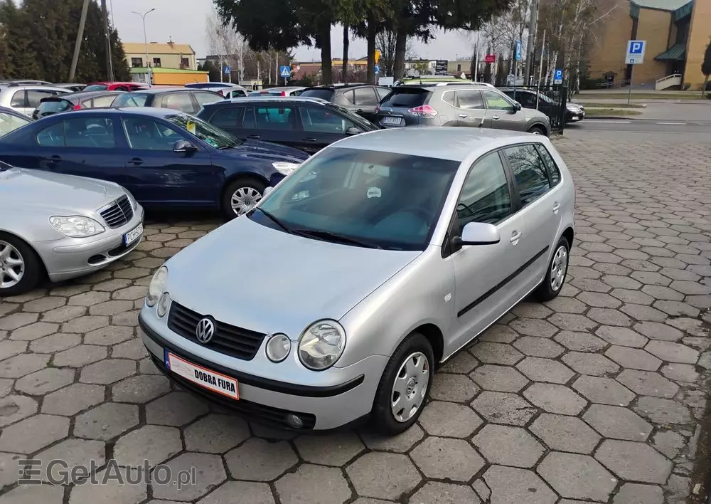 VOLKSWAGEN Polo 1.2 Basis