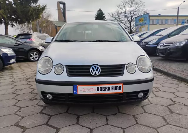 VOLKSWAGEN Polo 1.2 Basis