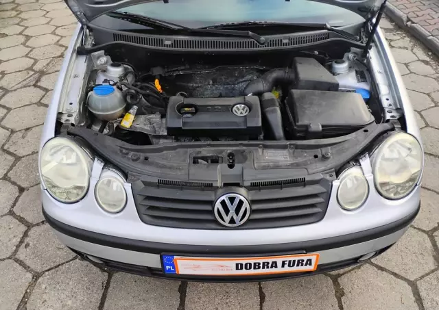 VOLKSWAGEN Polo 1.2 Basis