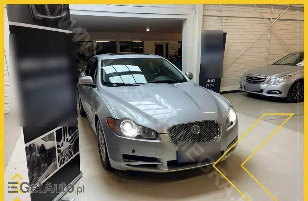 JAGUAR Xf 