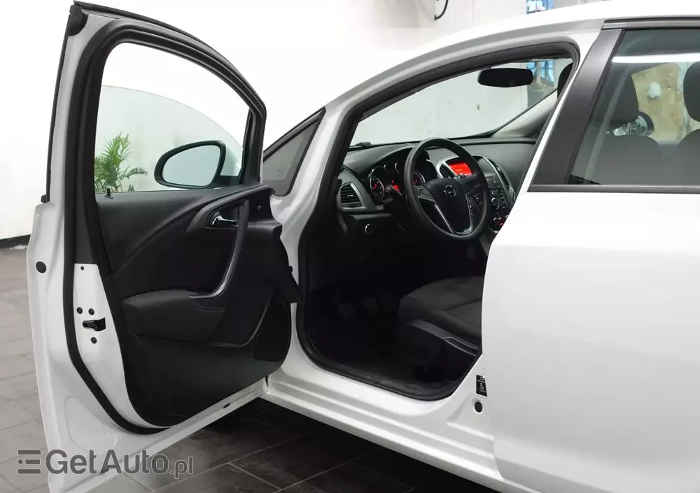 OPEL Astra 1.6 Selection