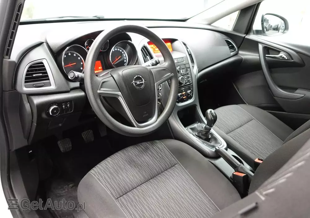 OPEL Astra 1.6 Selection