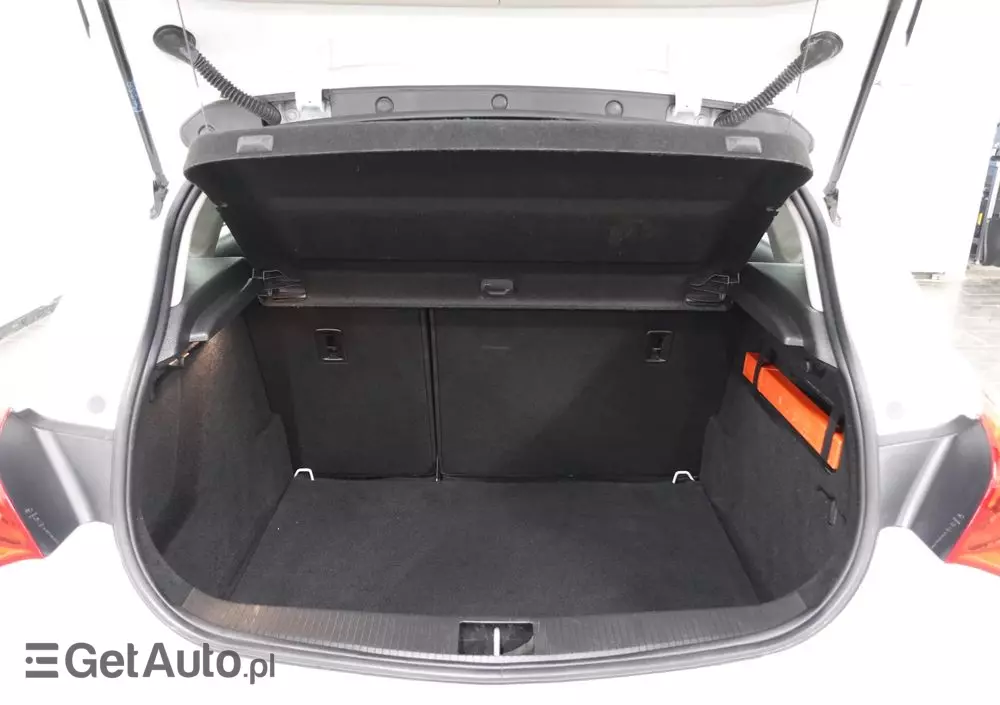 OPEL Astra 1.6 Selection