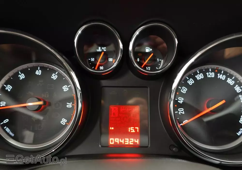 OPEL Astra 1.6 Selection