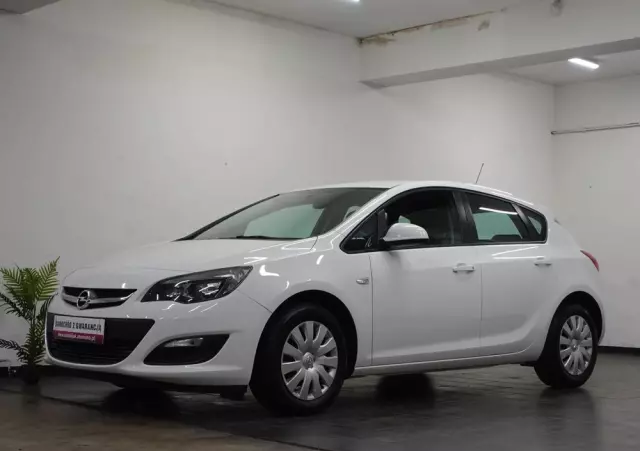 OPEL Astra 1.6 Selection