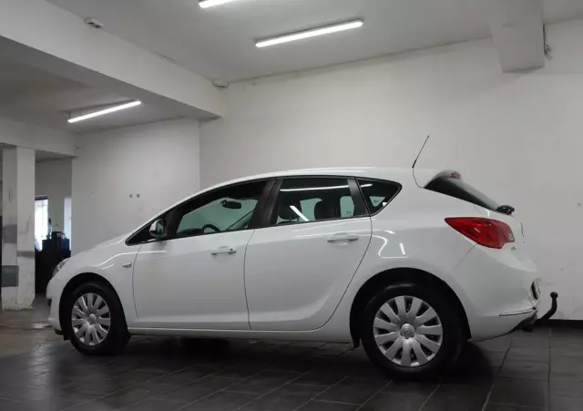 OPEL Astra 1.6 Selection