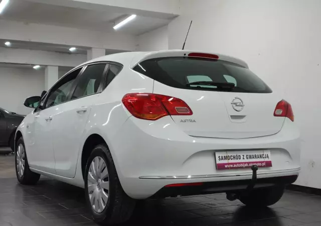 OPEL Astra 1.6 Selection