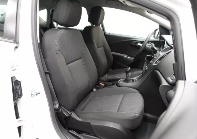 OPEL Astra 1.6 Selection