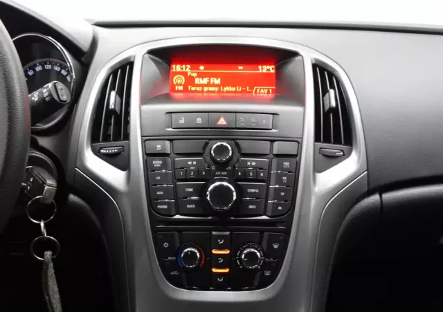 OPEL Astra 1.6 Selection