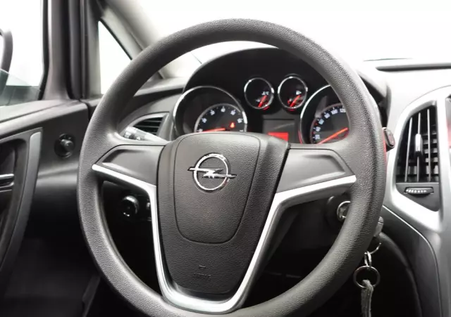 OPEL Astra 1.6 Selection