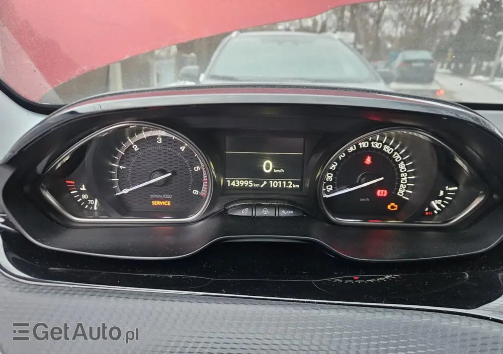 PEUGEOT 2008 1.6 BlueHDi Crossway