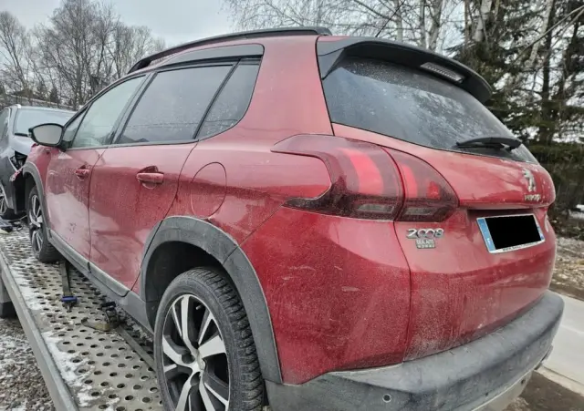 PEUGEOT 2008 1.6 BlueHDi Crossway