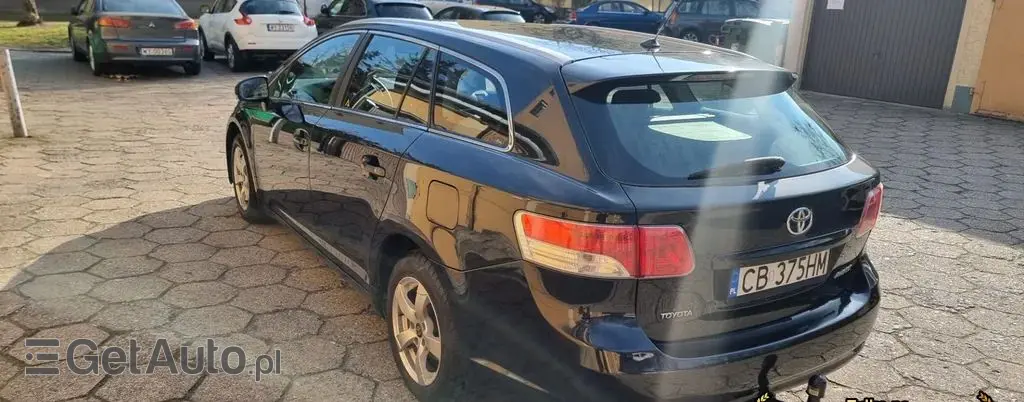TOYOTA Avensis 
