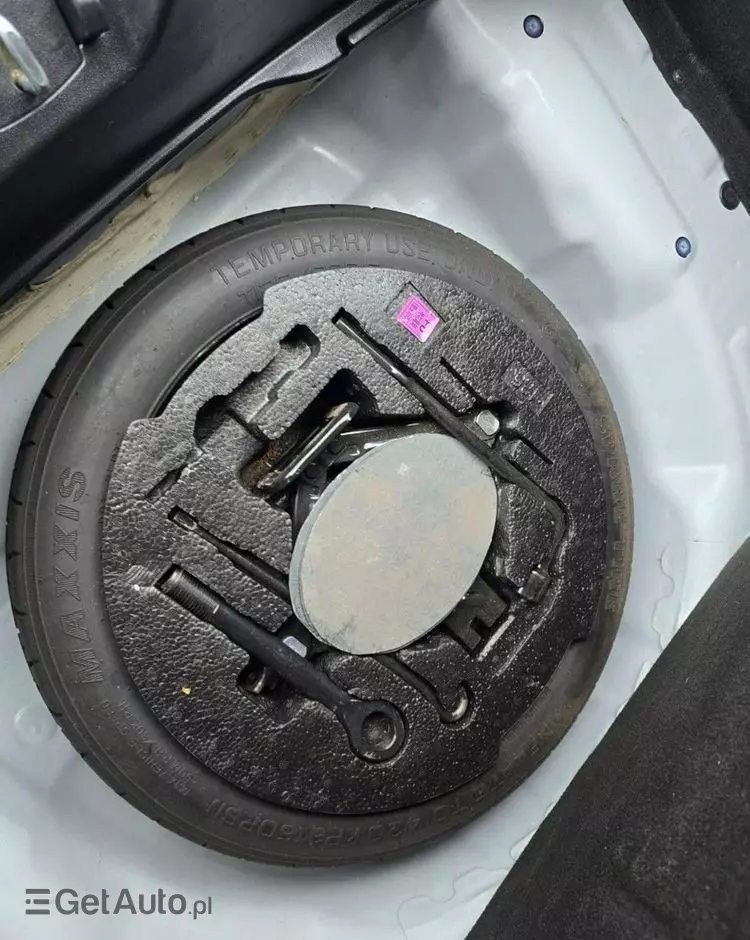 HYUNDAI I30 1.4 Base + World Cup