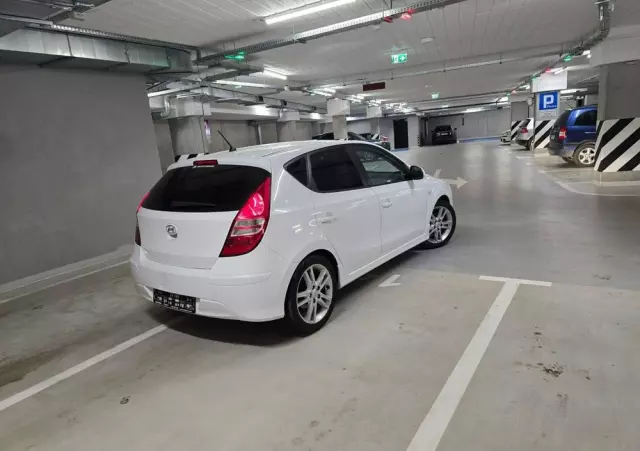 HYUNDAI I30 1.4 Base + World Cup