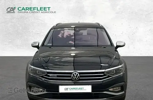 VOLKSWAGEN Passat Alltrack 
