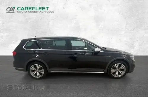 VOLKSWAGEN Passat Alltrack 