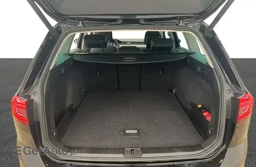 VOLKSWAGEN Passat Alltrack 