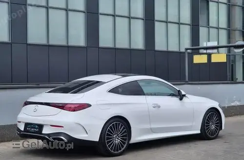MERCEDES-BENZ Cle 