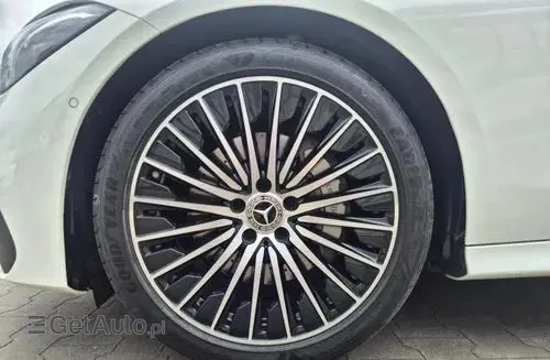 MERCEDES-BENZ Cle 