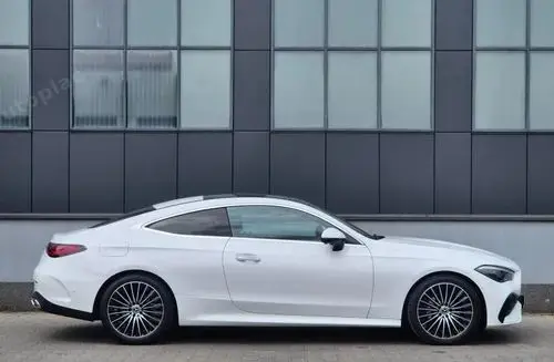 MERCEDES-BENZ Cle 