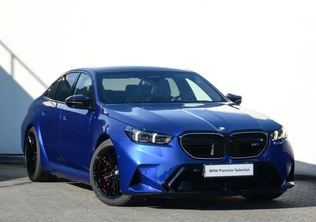 BMW M5 PHEV