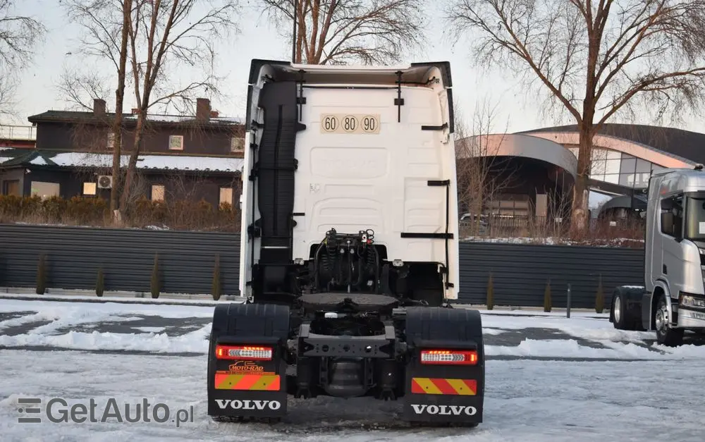 VOLVO FH500 / I-SAVE / EURO 6 / KLIMATYZACJA POSTOJOWA / ACC / LEDY / 2 ZBIORNIKI / FULL SPILERY / SERWISOWANY / SPROWADZONY 