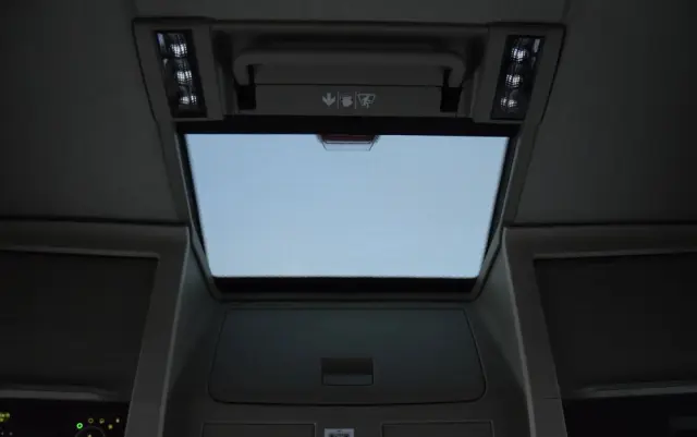 VOLVO FH500 / I-SAVE / EURO 6 / KLIMATYZACJA POSTOJOWA / ACC / LEDY / 2 ZBIORNIKI / FULL SPILERY / SERWISOWANY / SPROWADZONY 