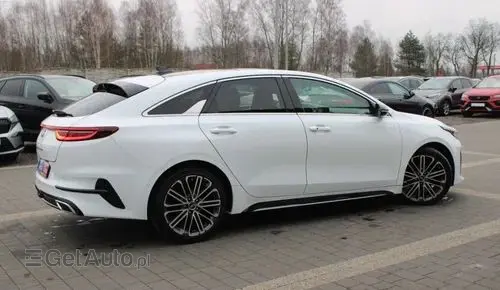 KIA Proceed 
