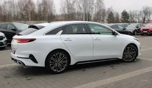 KIA Proceed 