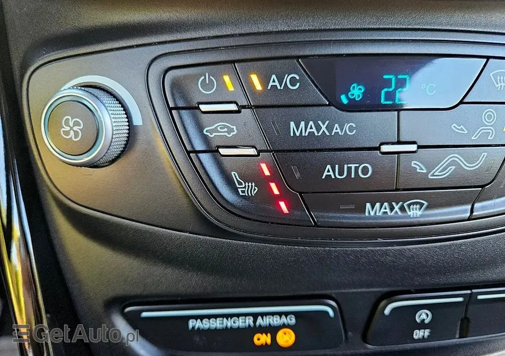 FORD B-MAX 1.0 EcoBoost Titanium