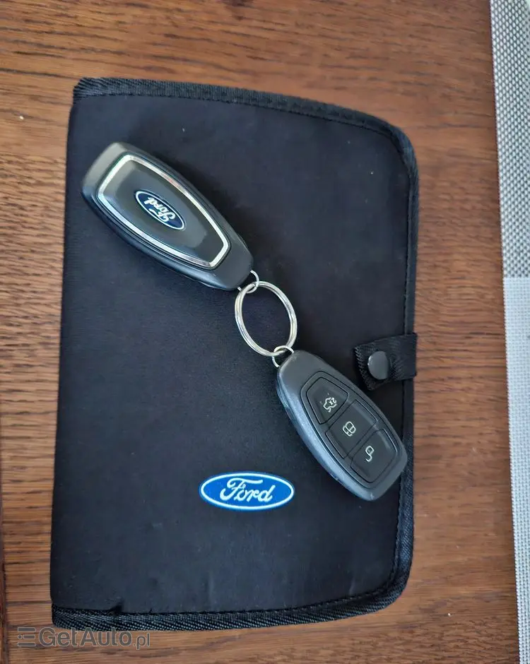 FORD B-MAX 1.0 EcoBoost Titanium