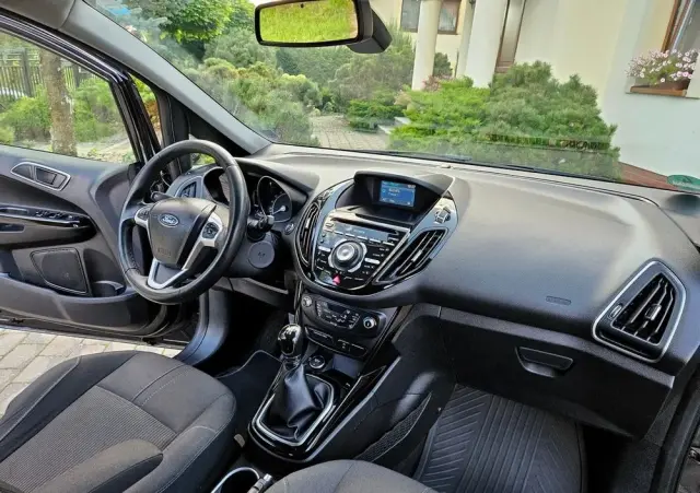 FORD B-MAX 1.0 EcoBoost Titanium