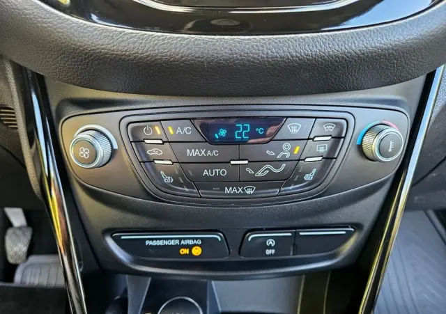 FORD B-MAX 1.0 EcoBoost Titanium