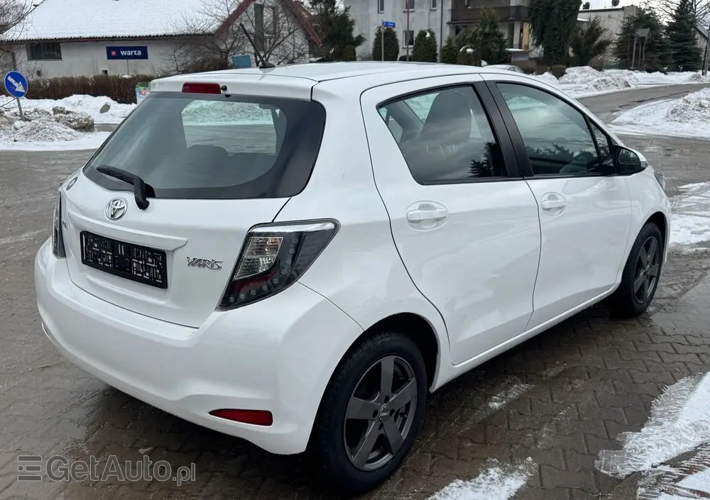 TOYOTA Yaris 1.0 VVT-i Trend