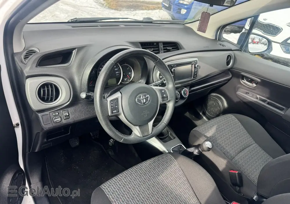 TOYOTA Yaris 1.0 VVT-i Trend