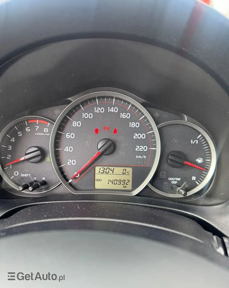 TOYOTA Yaris 1.0 VVT-i Trend